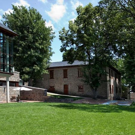 וילבלינו Albergue Francisco Giner De Los Rios מראה חיצוני תמונה