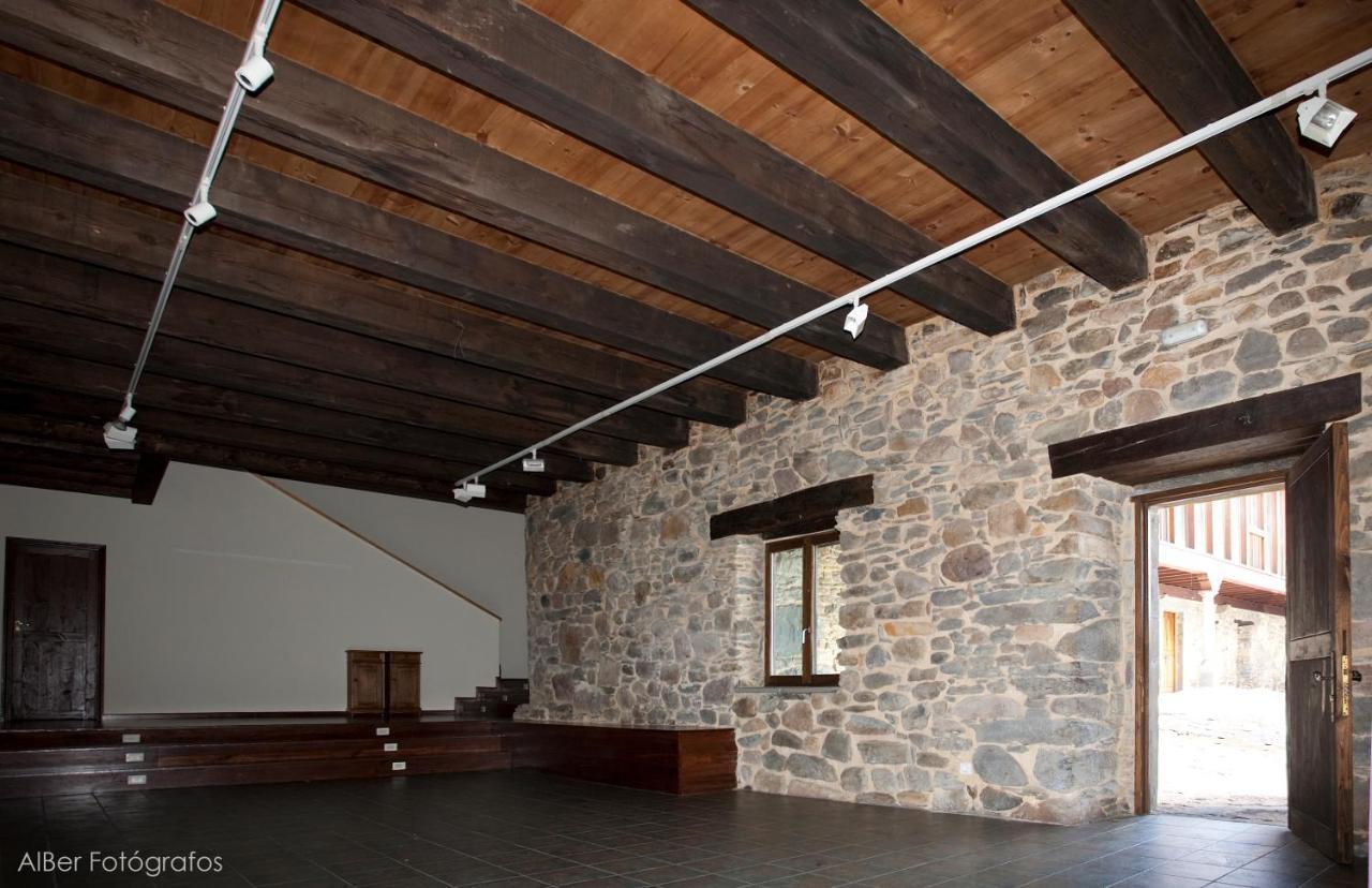 וילבלינו Albergue Francisco Giner De Los Rios מראה חיצוני תמונה